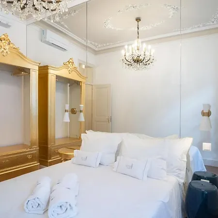 Baroque With Patio Portuguese Soul Bica Tram 4p Lisbona