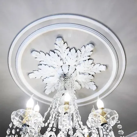 Baroque With Patio Portuguese Soul Bica Tram 4p Appartamento Lisbona